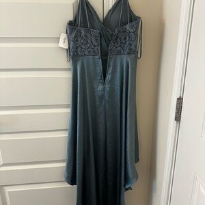 Elegant Blue Sleeveless Dress